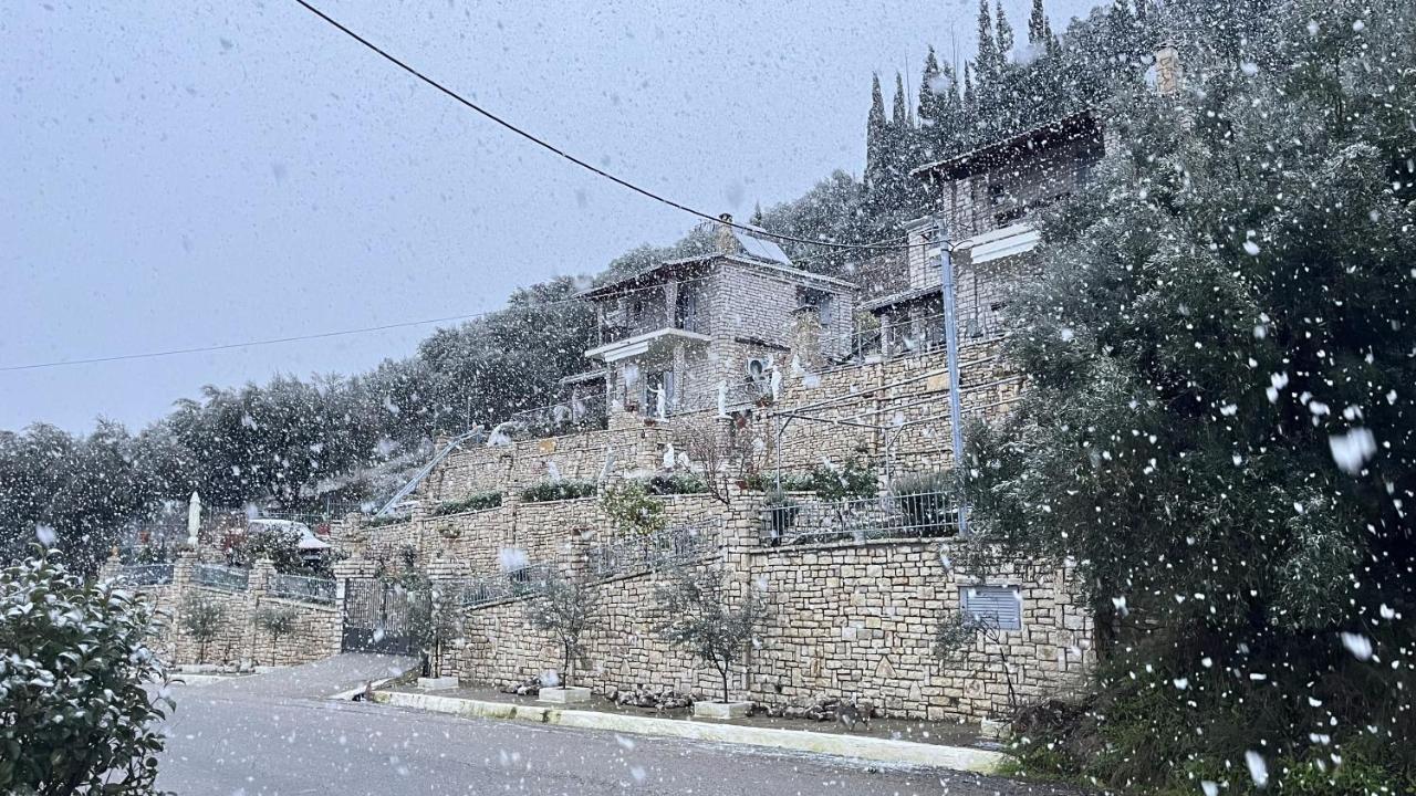 איגיו Stone Maisonettes מראה חיצוני תמונה